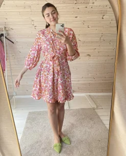 Adanaya Ladonna 3/4 Shirt Dress A PINK FLOWER