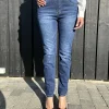KN8922 Jeans