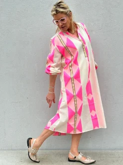 Love Print Dress PINK (Preorder Levering start april)