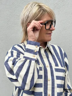 Malmø Stripe Shirt DARK BLUE (Preorder Levering start april)